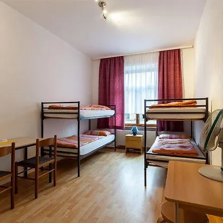 Lägenhetshotell Space Im Campus Der Jvp Schule Leipzig
